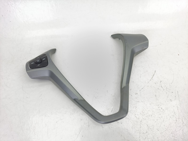 Recambio de moldura para ford fiesta vi (cb1, ccn) 1.6 tdci referencia OEM IAM 62144370C00  