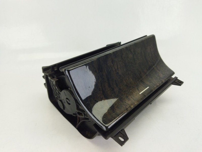 Recambio de cenicero para mercedes-benz clase e (w210) e 240 (210.062) referencia OEM IAM 2106801852  