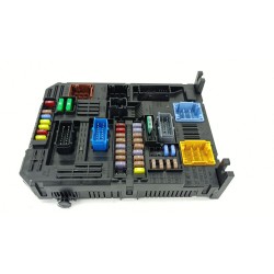 CAJA RELES / FUSIBLES SN 
