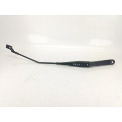 BRAZO LIMPIA DELANTERO DERECHO 8A6117526BF 