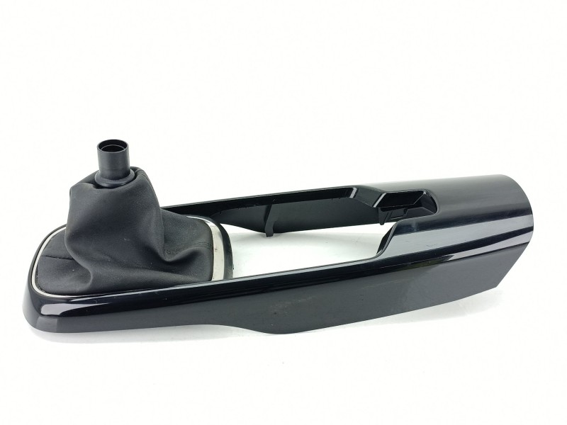 Recambio de guarnecidos palanca cambio para citroën c4 cactus 1.2 puretech 130 referencia OEM IAM 16352573ZD  