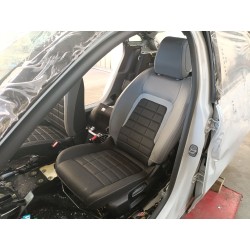 ASIENTO DELANTERO IZQUIERDO 