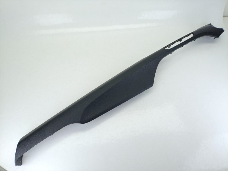 Recambio de embellecedor para hyundai i30 station wagon (pde) 1.0 t-gdi referencia OEM IAM 84790G4000  