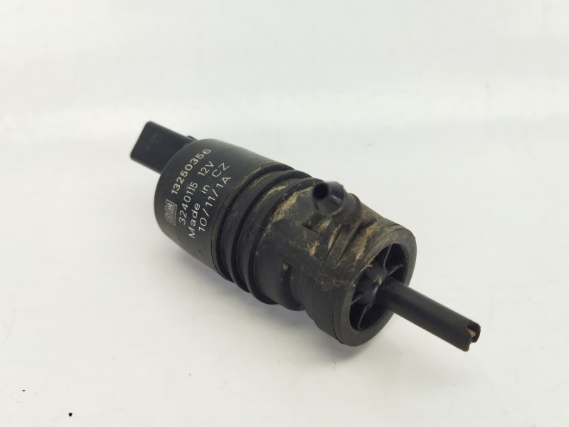 Recambio de bomba limpia para opel insignia a (g09) 2.0 cdti (68) referencia OEM IAM 13250356  
