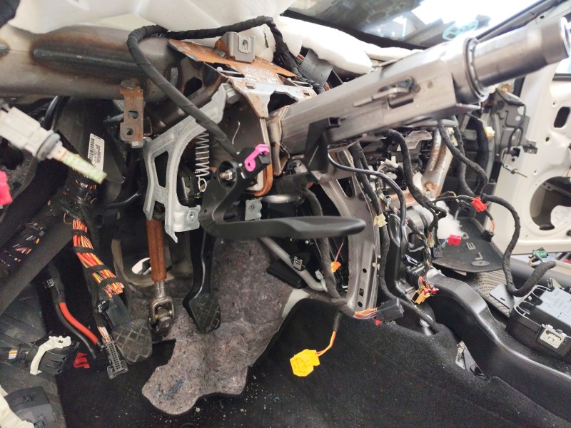 Recambio de columna direccion para seat leon st (5f8) 1.6 tdi referencia OEM IAM 5WB419502F  