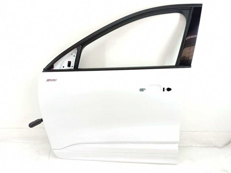 Recambio de puerta delantera izquierda para ford kuga iii (dfk) 1.5 ecoboost referencia OEM IAM 2768433  
