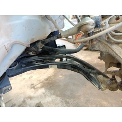 BRAZO SUSPENSION INFERIOR DELANTERO DERECHO 5WA407152 