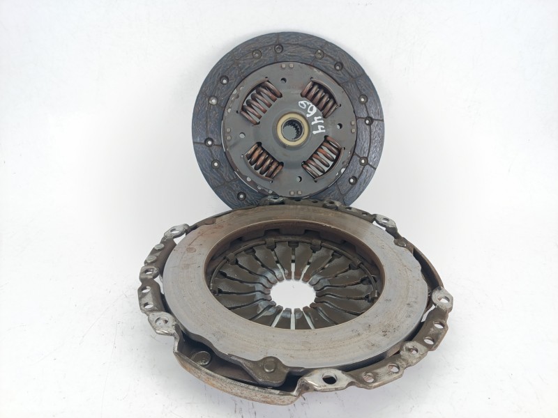 Recambio de kit embrague para ford fiesta vi (cb1, ccn) 1.5 tdci referencia OEM IAM 8V217550DE  
