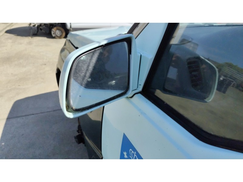Recambio de retrovisor izquierdo para santana 300/350 1.6 hdi 4x4 referencia OEM IAM   