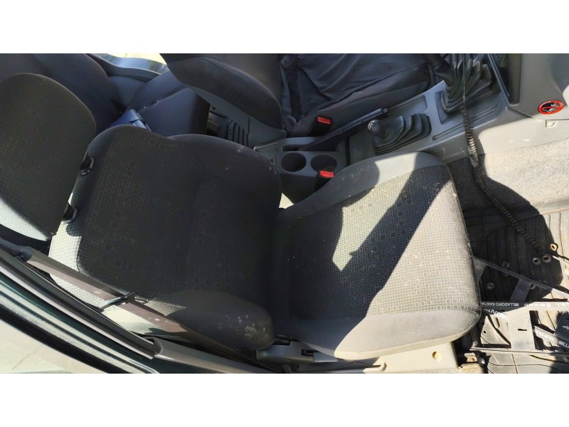 Recambio de asiento delantero derecho para santana 300/350 1.6 hdi 4x4 referencia OEM IAM   