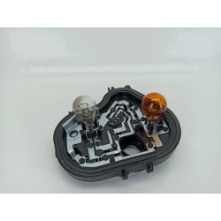 PILOTO TRASERO IZQUIERDO F1CB13N004BA 