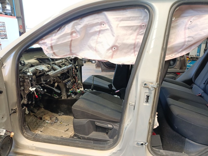 Recambio de gomas contorno puerta para volkswagen t-roc (a11, d11) 1.0 tsi referencia OEM IAM 2GA867911C  