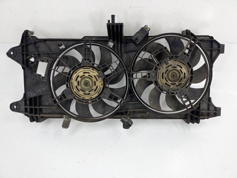 Recambio de electroventilador para fiat doblo monospace (119_, 223_) 1.3 jtd 16v referencia OEM IAM 841800300  