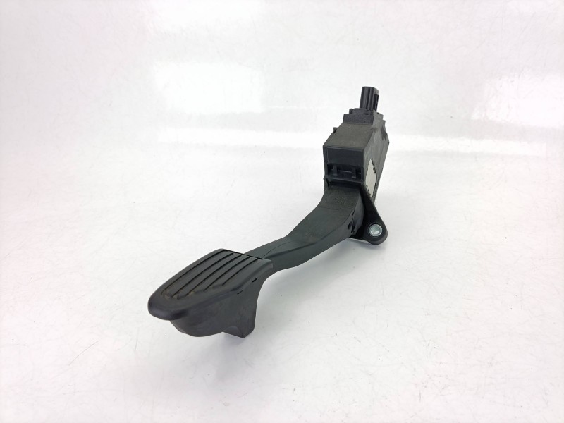 Recambio de potenciometro pedal para toyota yaris (_p13_) 1.4 d (nlp130_) referencia OEM IAM 781100D160  