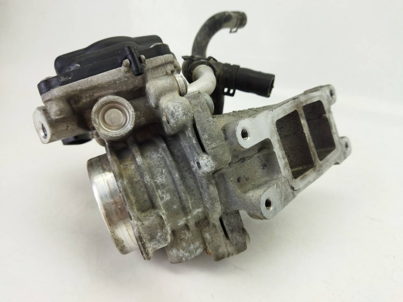 Recambio de caja mariposa para volkswagen caddy iv monospace (sab, saj) 1.4 tsi referencia OEM IAM 04L128063AA  