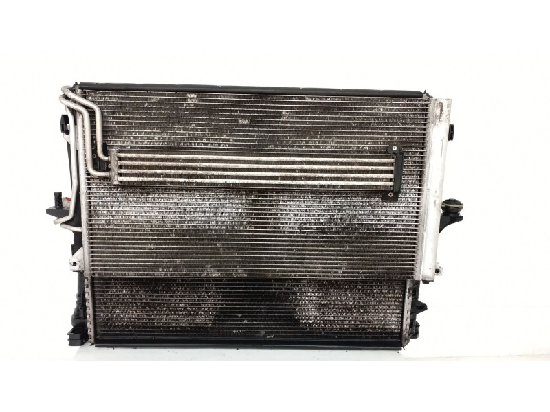 Recambio de radiador agua para volkswagen touareg (7la, 7l6, 7l7) 3.0 v6 tdi referencia OEM IAM 7L6121253A  