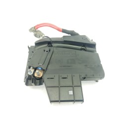 CAJA RELES / FUSIBLES AV6T14A067BC 