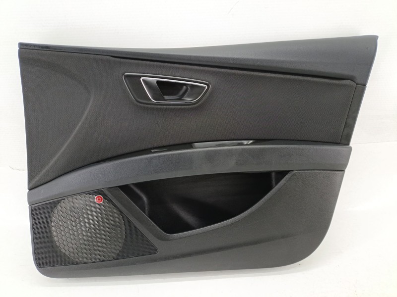 Recambio de guarnecido puerta delantera derecha para seat leon (5f1) 1.5 tgi referencia OEM IAM 5F9867114A  