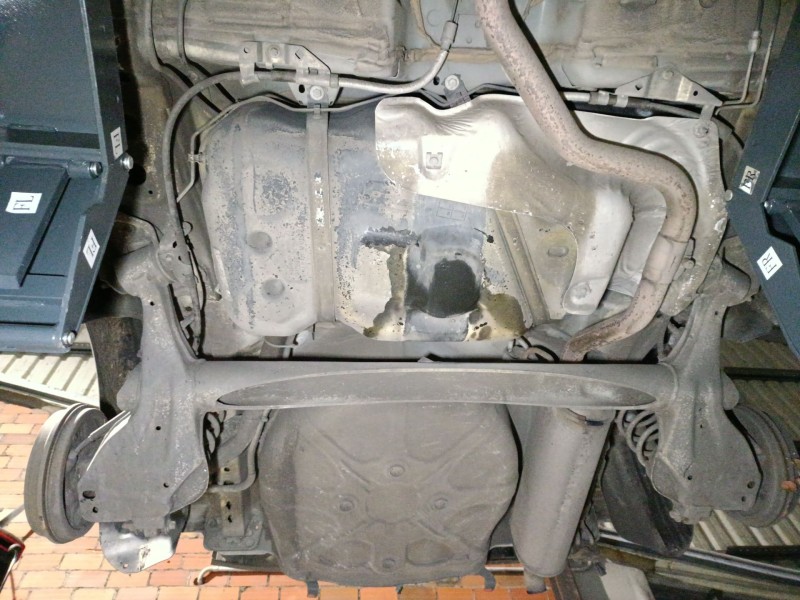 Recambio de puente trasero para opel corsa e (x15) 1.3 cdti (08, 68) referencia OEM IAM 39010958  