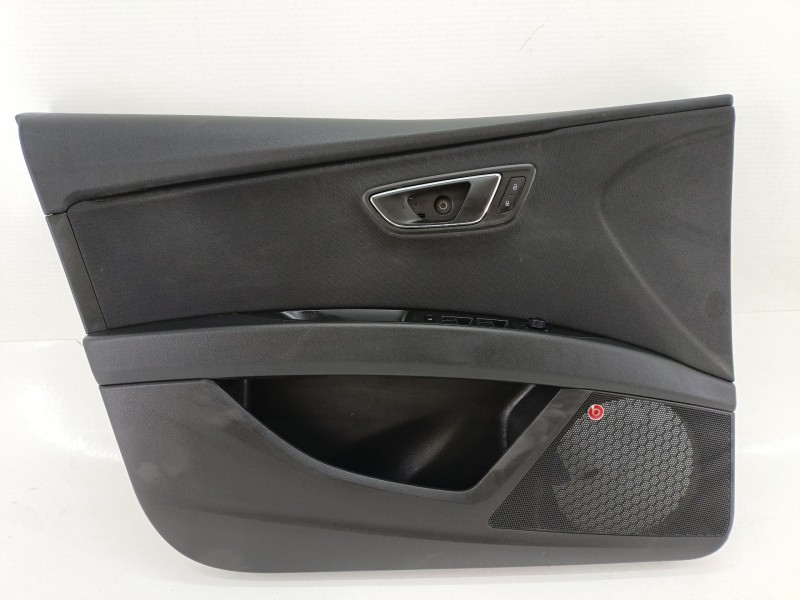 Recambio de guarnecido puerta delantera izquierda para seat leon (5f1) 1.5 tgi referencia OEM IAM 5F4867011AA  