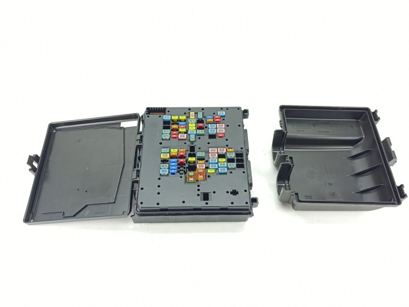 Recambio de caja reles / fusibles para ford kuga iii (dfk) 1.5 ecoboost referencia OEM IAM SV4T14D068EAC  