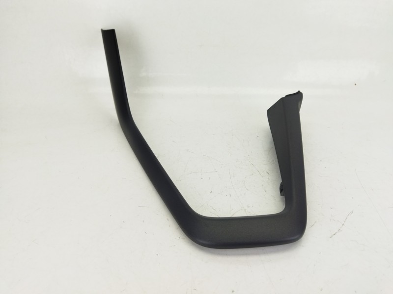 Recambio de moldura para ford focus iii 1.5 tdci referencia OEM IAM F1EBA04H93B  