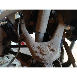 BRAZO SUSPENSION SUPERIOR DELANTERO DERECHO 