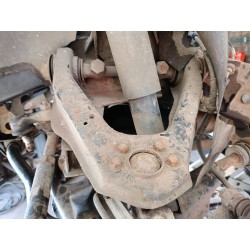 BRAZO SUSPENSION SUPERIOR DELANTERO IZQUIERDO 