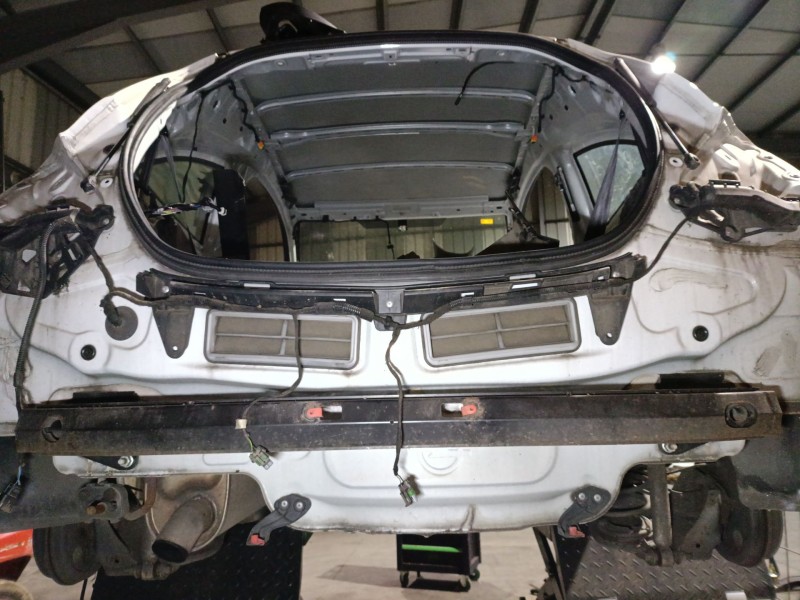 Recambio de refuerzo paragolpes trasero para opel corsa e (x15) 1.3 cdti (08, 68) referencia OEM IAM   