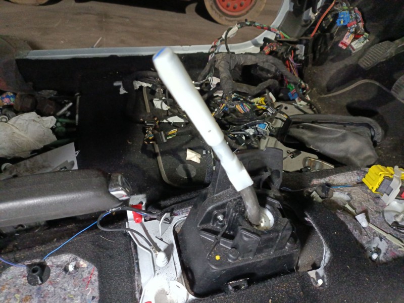 Recambio de palanca cambio para opel corsa e (x15) 1.3 cdti (08, 68) referencia OEM IAM 55496803  