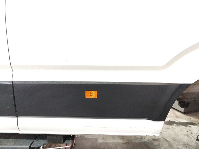 Recambio de moldura para volkswagen crafter furgoneta (sy_, sx_) 2.0 tdi rwd referencia OEM IAM   