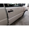 Recambio de puerta delantera derecha para nissan terrano ii (r20) 2.7 tdi 4wd referencia OEM IAM   