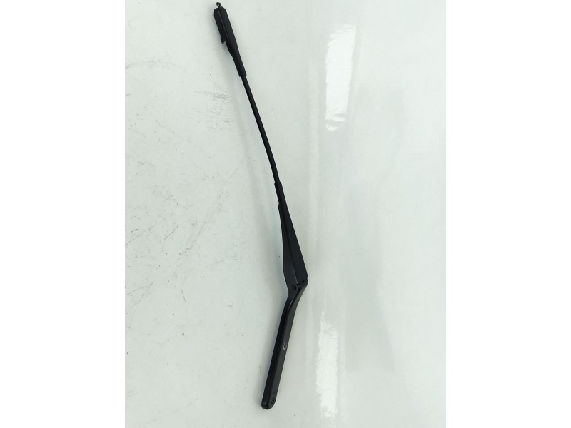 Recambio de brazo limpia delantero izquierdo para bmw x1 (e84) sdrive 20 d referencia OEM IAM 61619449999  