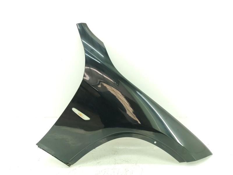 Recambio de aleta delantera derecha para bmw x1 (e84) sdrive 20 d referencia OEM IAM 41002993156  