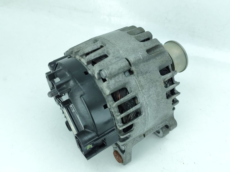 Recambio de alternador para volkswagen t-roc (a11, d11) 1.0 tsi referencia OEM IAM 05E903026Q  
