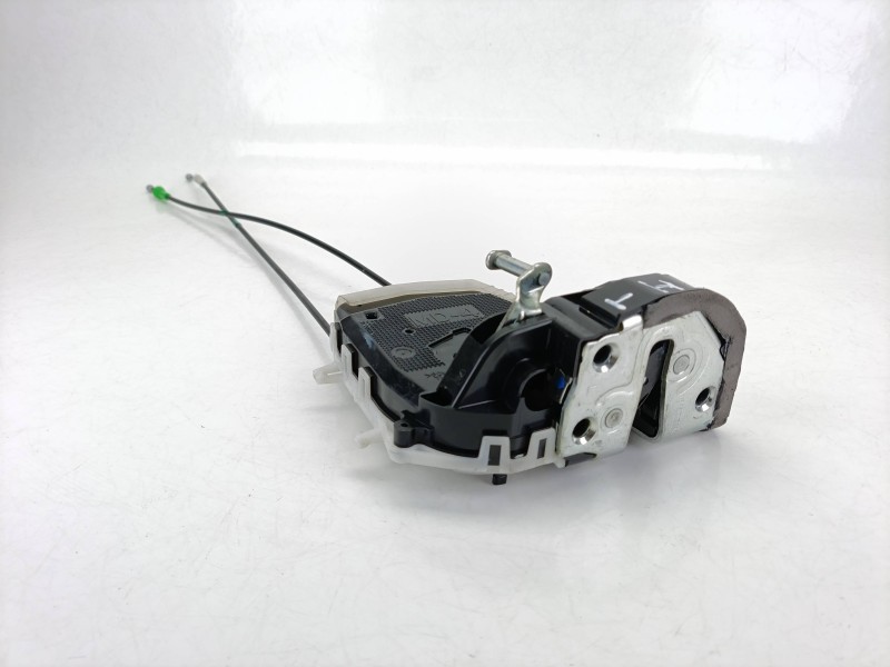 Recambio de cerradura puerta trasera izquierda para toyota yaris (_p13_) 1.4 d (nlp130_) referencia OEM IAM 690600D110  