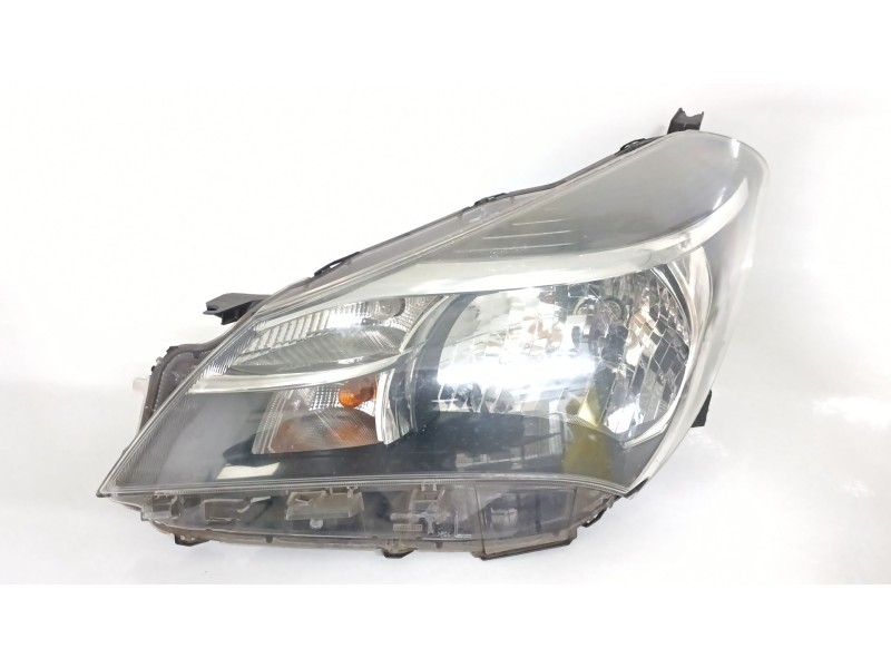 Recambio de faro izquierdo para toyota yaris (_p13_) 1.0 (ksp130_) referencia OEM IAM 811700DA30  