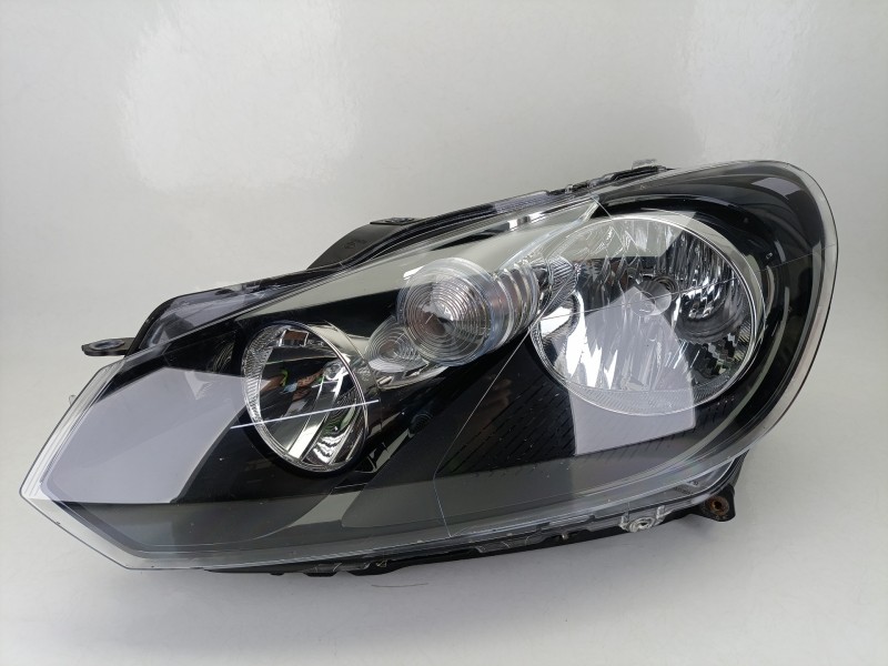 Recambio de faro izquierdo para volkswagen golf vi (5k1) 2.0 tdi referencia OEM IAM 043850  
