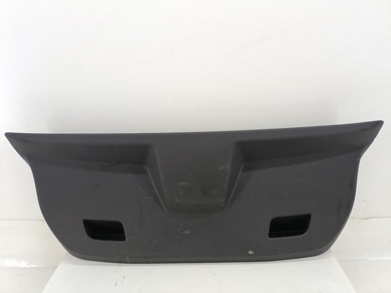 Recambio de guarnecido porton trasero para opel corsa e (x15) 1.3 cdti (08, 68) referencia OEM IAM 13180938  