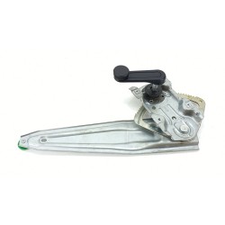 ELEVALUNAS TRASERO DERECHO 698300D230 