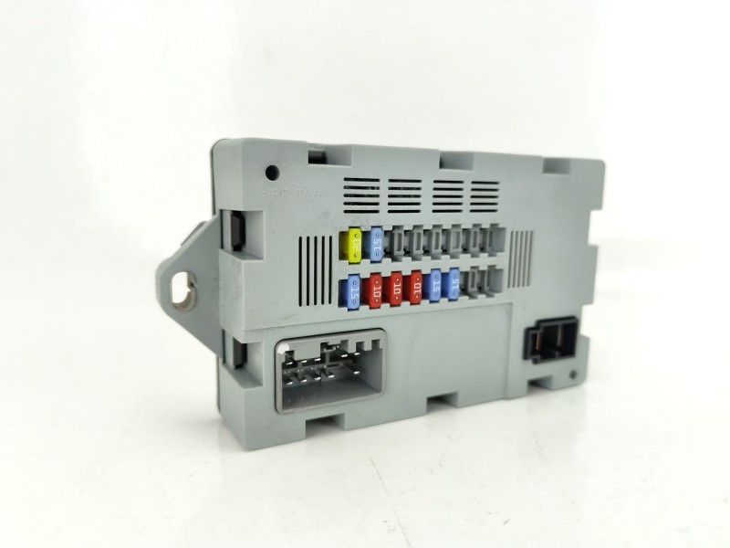 Recambio de modulo electronico para land rover discovery sport (l550) 2.0 d 4x4 referencia OEM IAM CPLA14Q073AA  