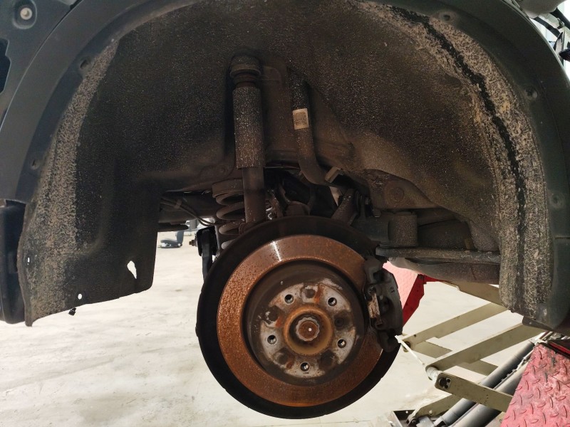 Recambio de paso rueda trasero derecho para bmw x1 (e84) sdrive 20 d referencia OEM IAM 51712990088  