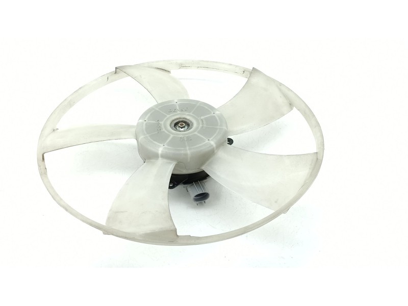 Recambio de electroventilador para toyota yaris (_p13_) 1.0 (ksp130_) referencia OEM IAM 163600Q090  