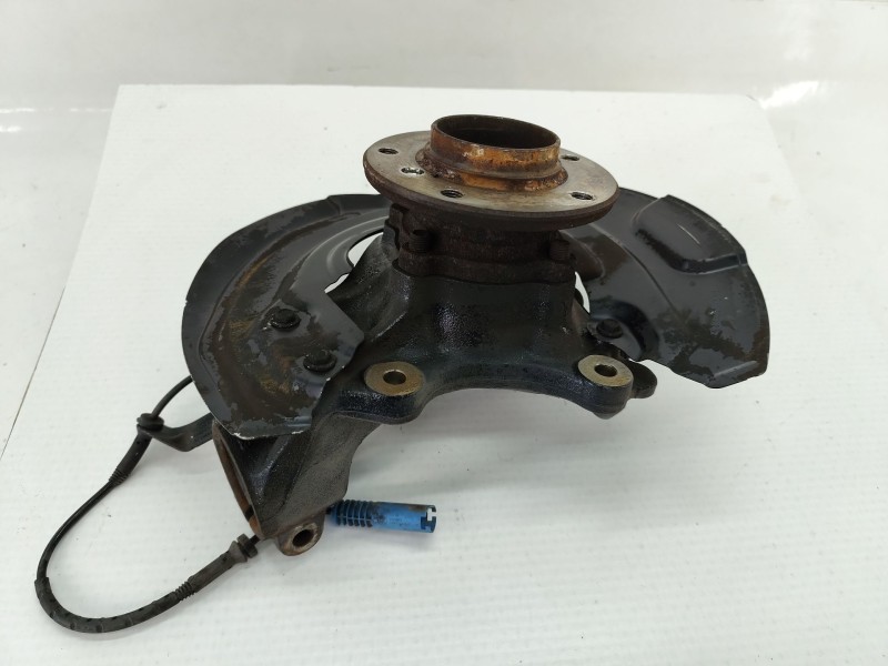 Recambio de mangueta delantera derecha para bmw x1 (e84) sdrive 20 d referencia OEM IAM 31216788700  