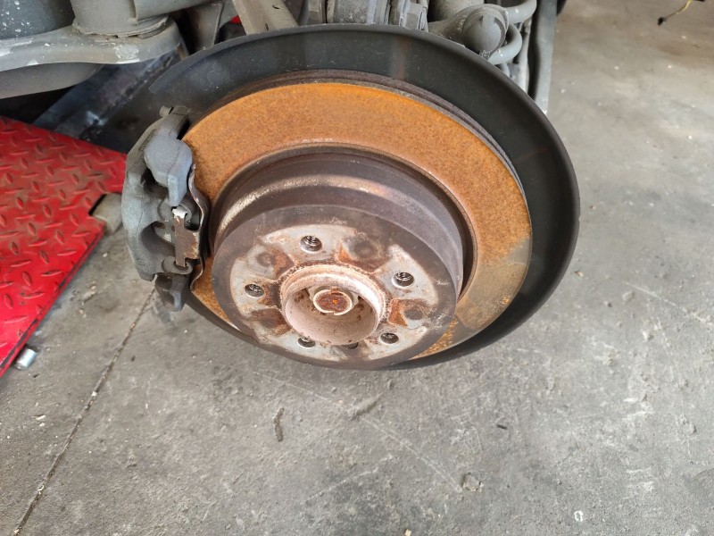 Recambio de disco de freno trasero para bmw x1 (e84) sdrive 20 d referencia OEM IAM 34216869617  