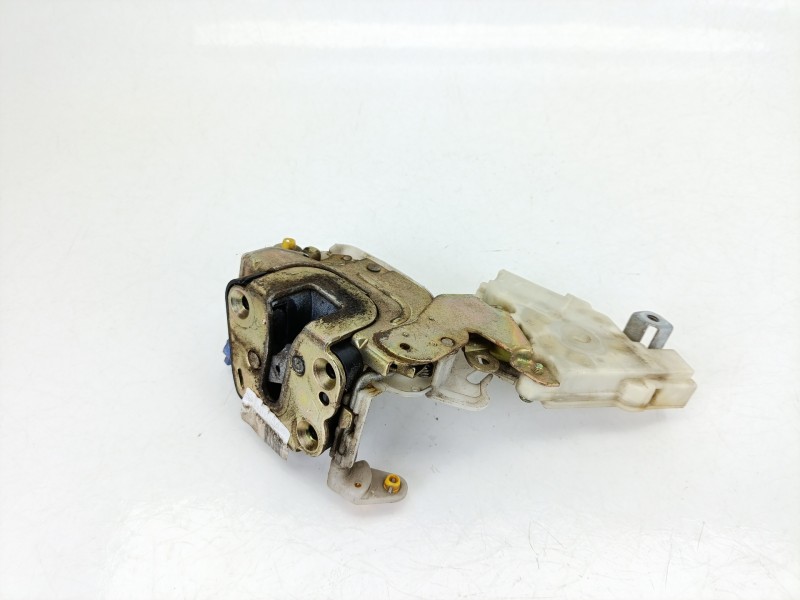 Recambio de cerradura puerta delantera izquierda para nissan terrano ii (r20) 2.7 tdi 4wd referencia OEM IAM 8055391L66  