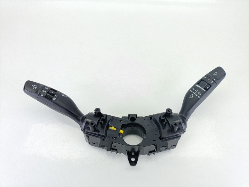 Recambio de mando multifuncion para hyundai i20 iii (bc3, bi3) 1.0 t-gdi referencia OEM IAM 93404Q0855  