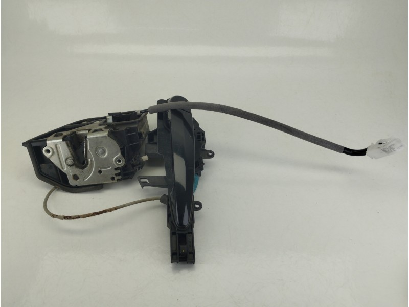Recambio de cerradura puerta trasera izquierda para bmw 1 (e87) 118 d referencia OEM IAM 7202147  