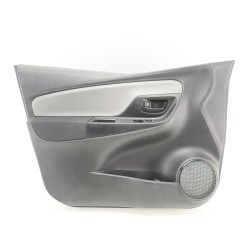 GUARNECIDO PUERTA DELANTERA IZQUIERDA 676200DK10C4 